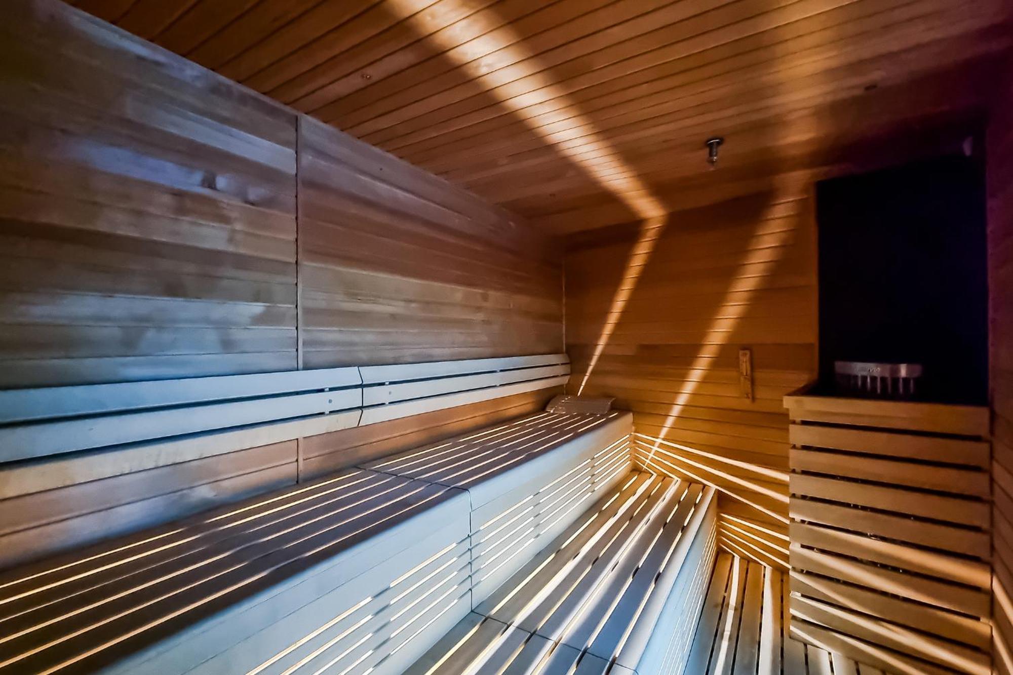 Hanza Tower Apartment No. 524 - Swimming Pool, Jacuzzi, Balcony Szczecin Exterior photo